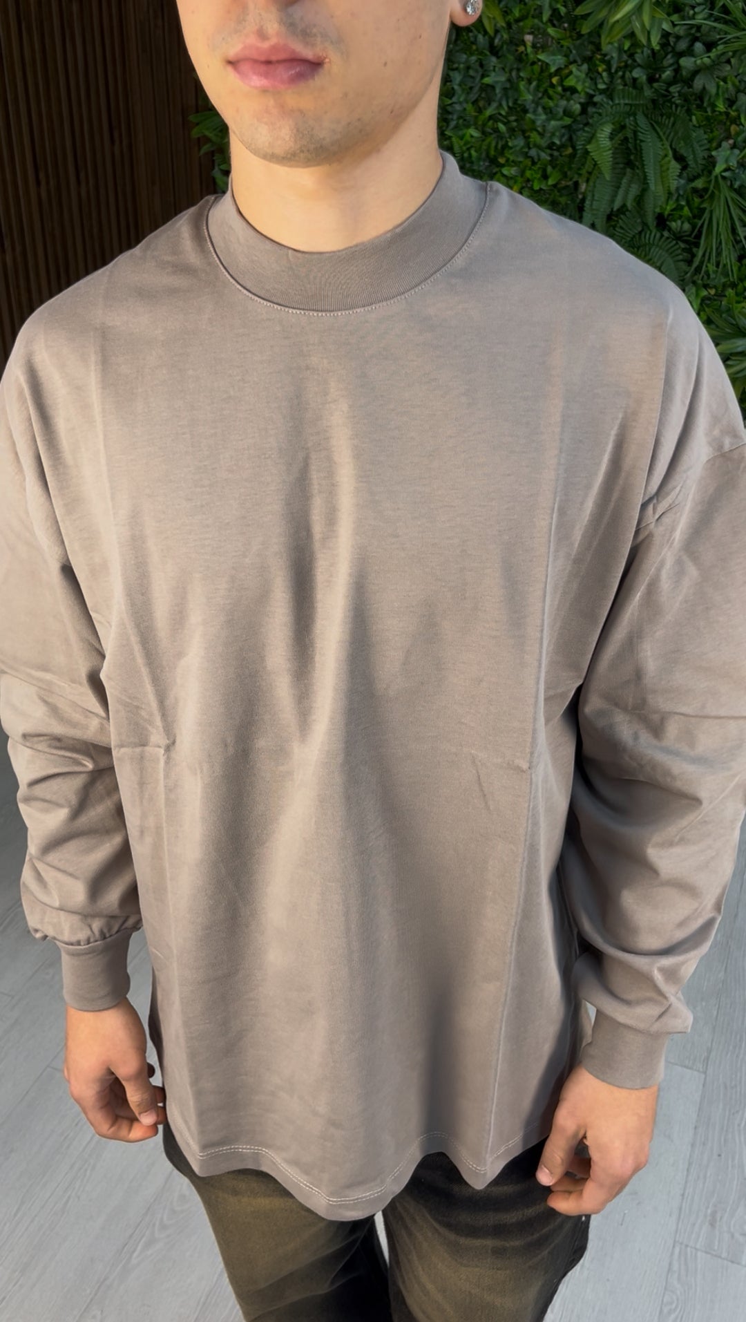 LONGSLEEVE SLIM CUFF COFFEE