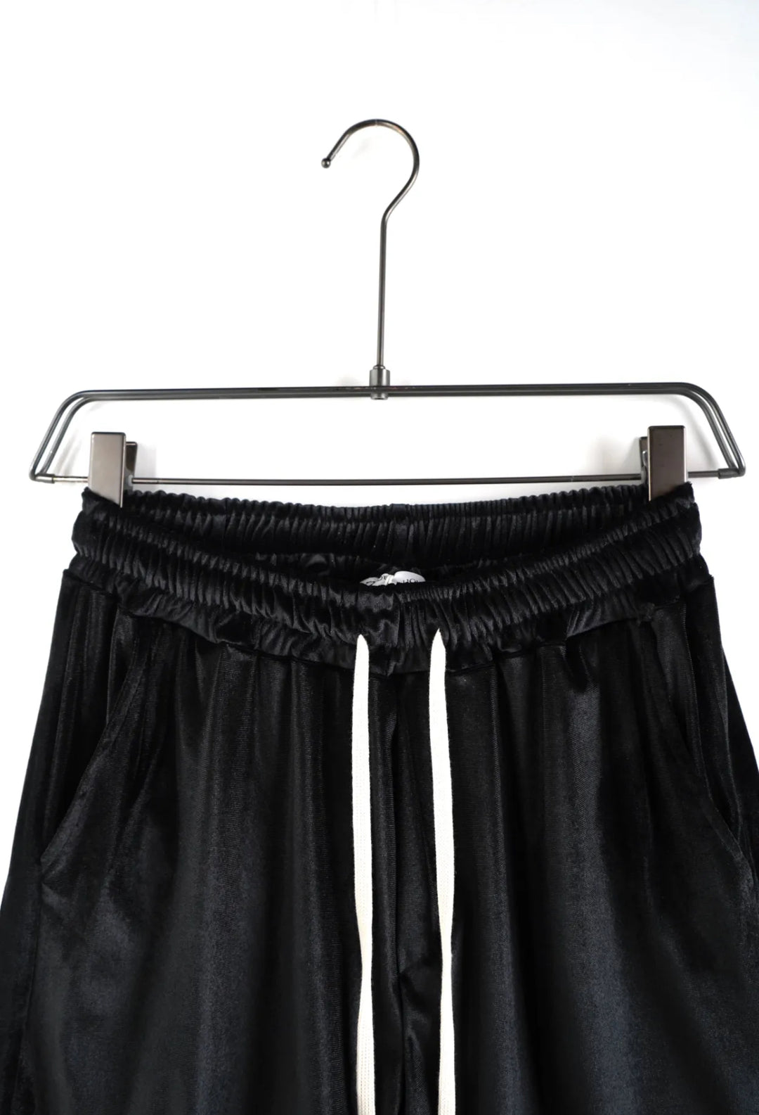 Black Cynille Short completo