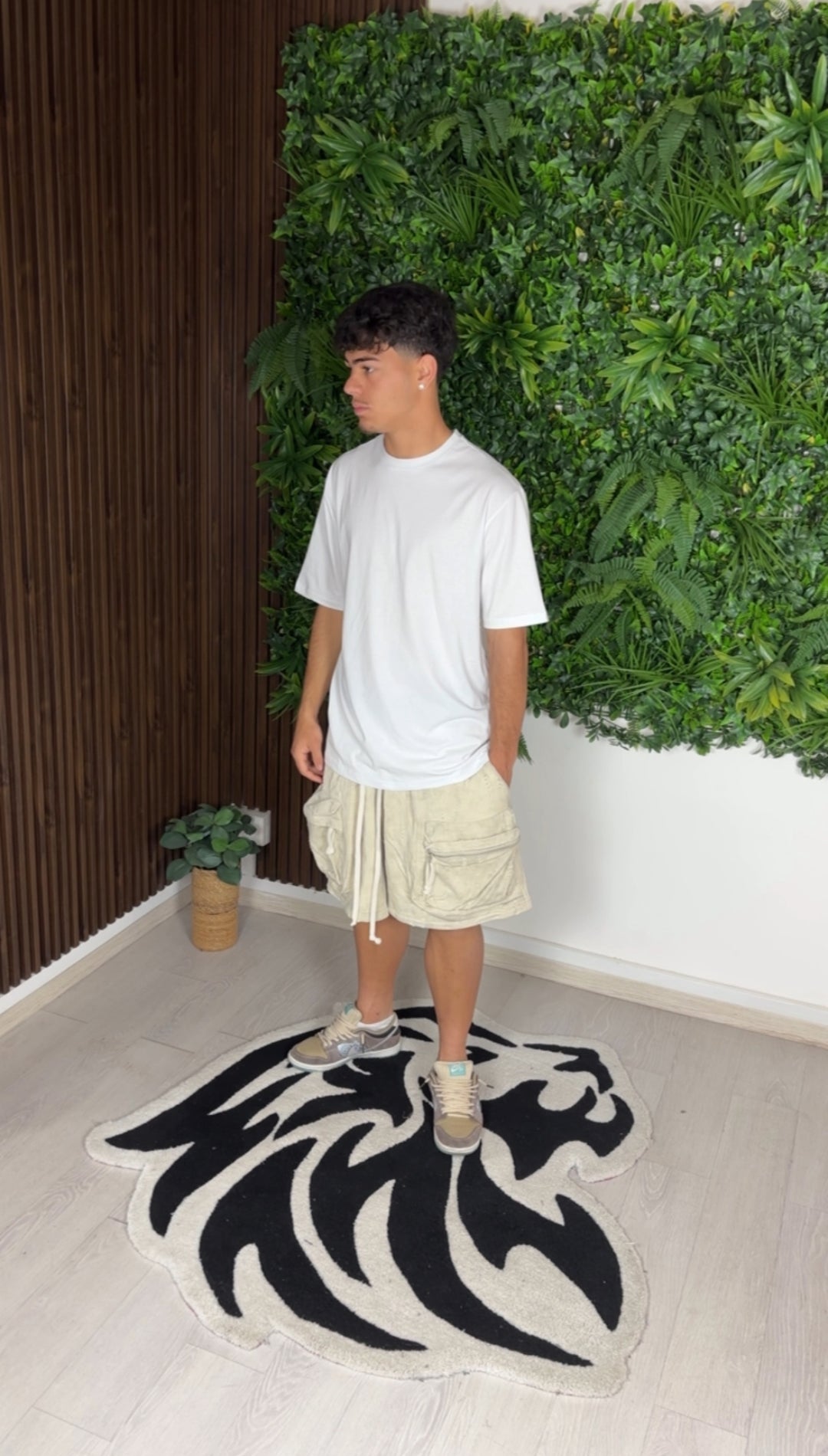 FRONT CARGO CORTO CON ABRASIONI BEIGE