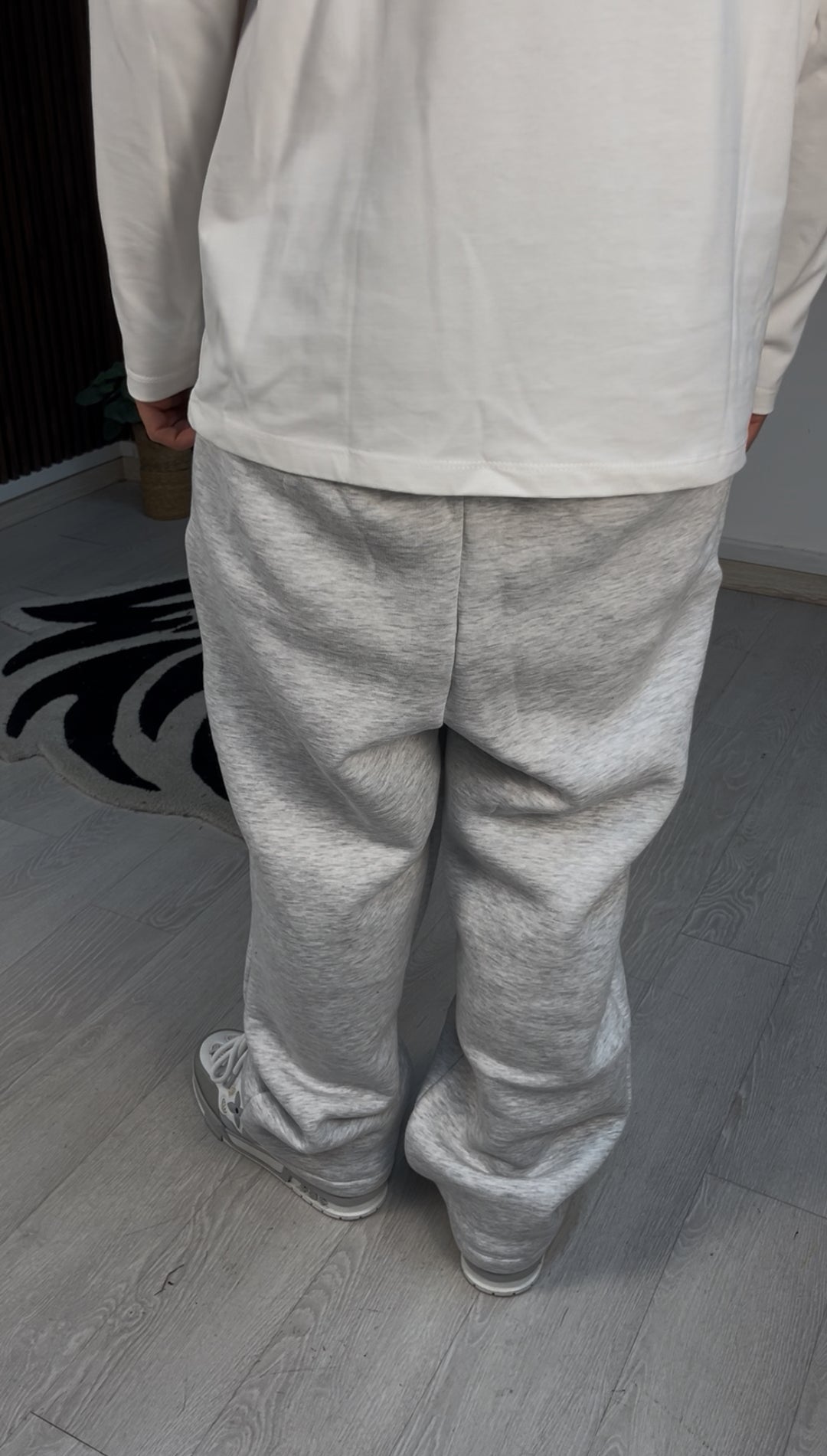 Pantalon de coton à fusée gris