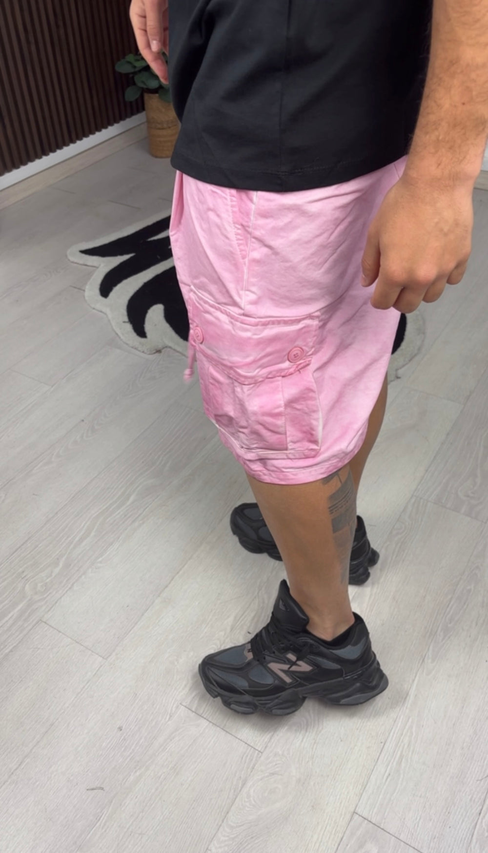 CARGO CORTO STONEWASH ROSA
