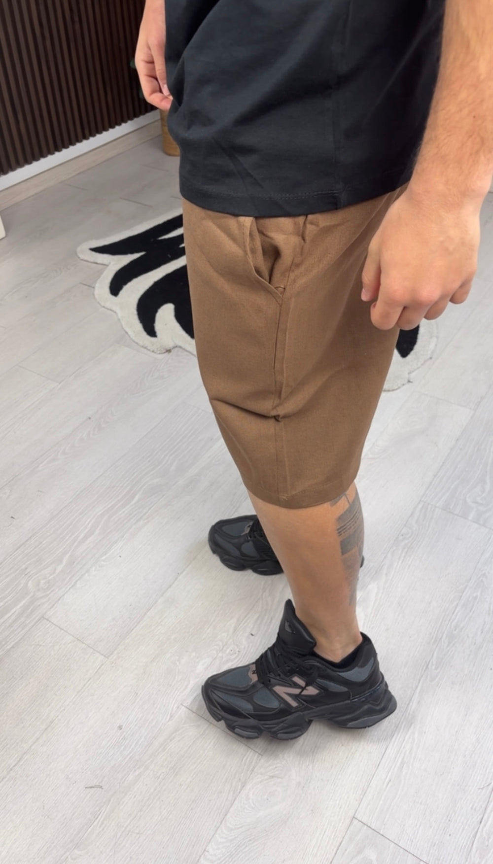 PANTALONCINO IN LINO BROWN