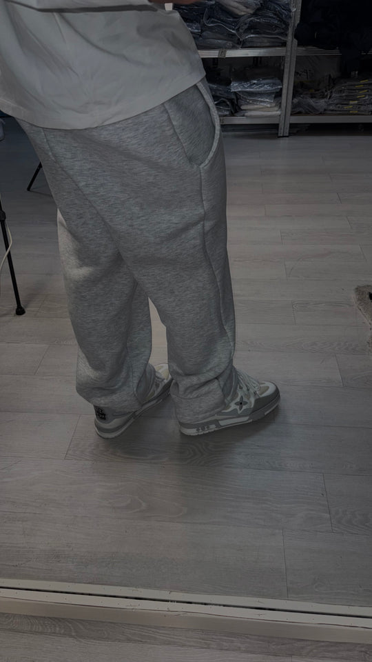 Pantalon de coton à fusée gris