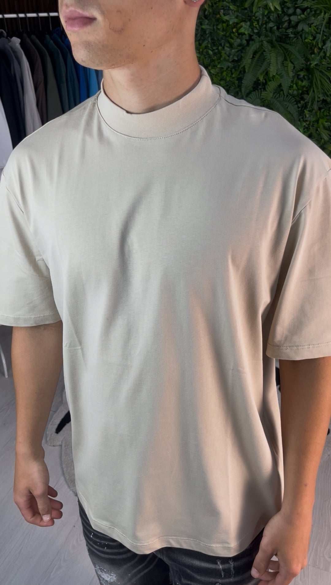 Beige Beige jetzt jetzt T-Shirt