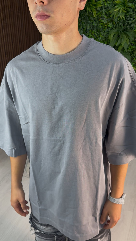 T-SHIRT OVER GRIGIA
