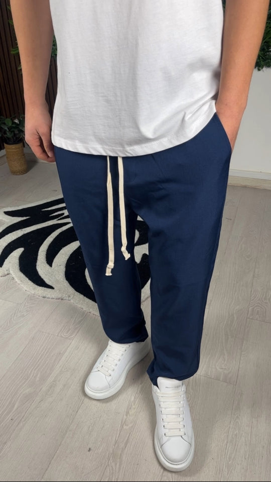 Pantalon chic bleu foncé