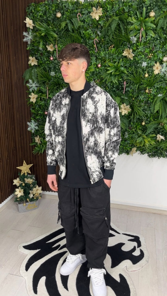 Blumenjacke
