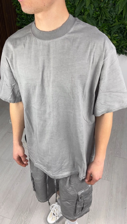 T-SHIRT CON ABRASIONI STONEWASH GRIGIA