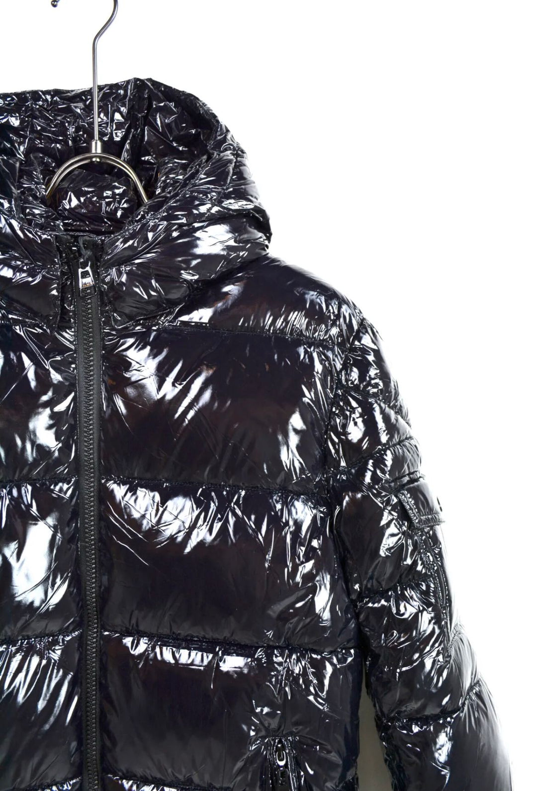 Veste brillante noire