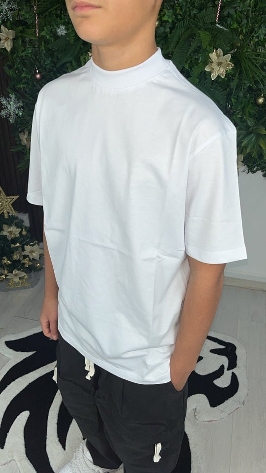 T-shirt à cou blanc
