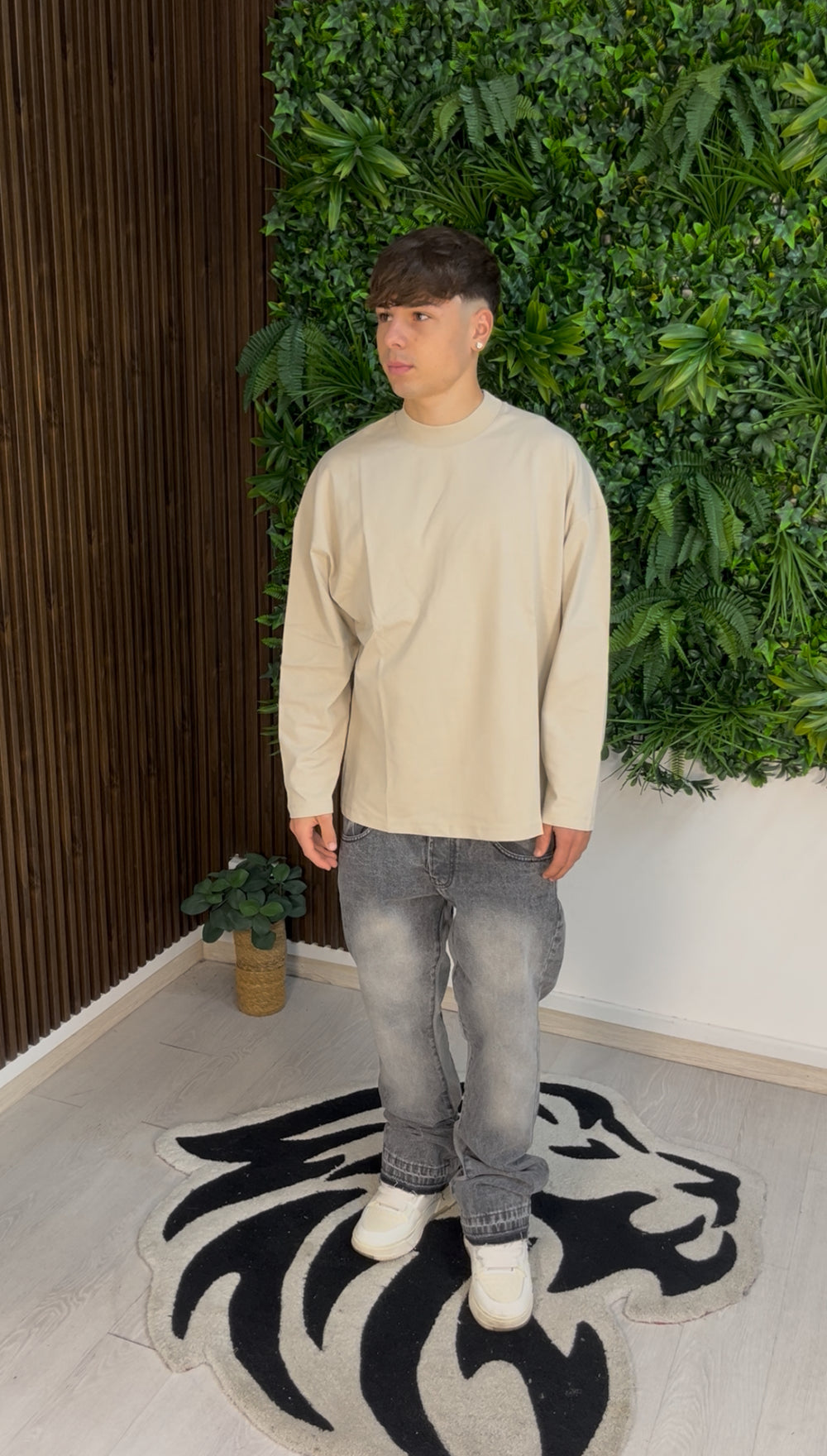 LONGSLEEVE BEIGE