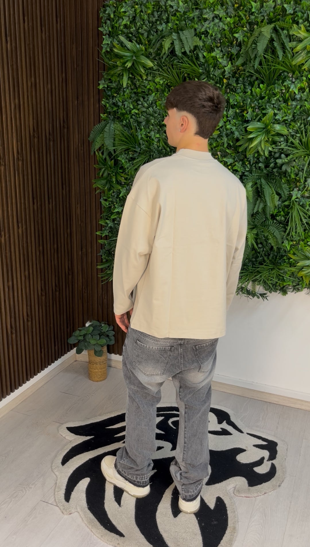 LONGSLEEVE BEIGE