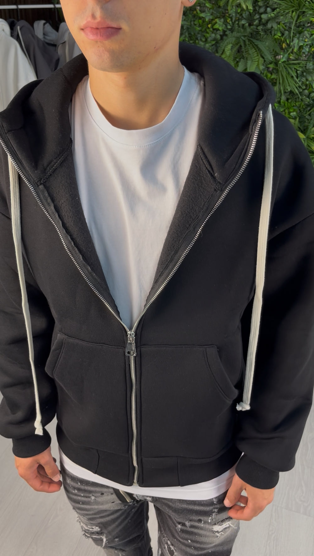 FELPA CON ZIP NERA