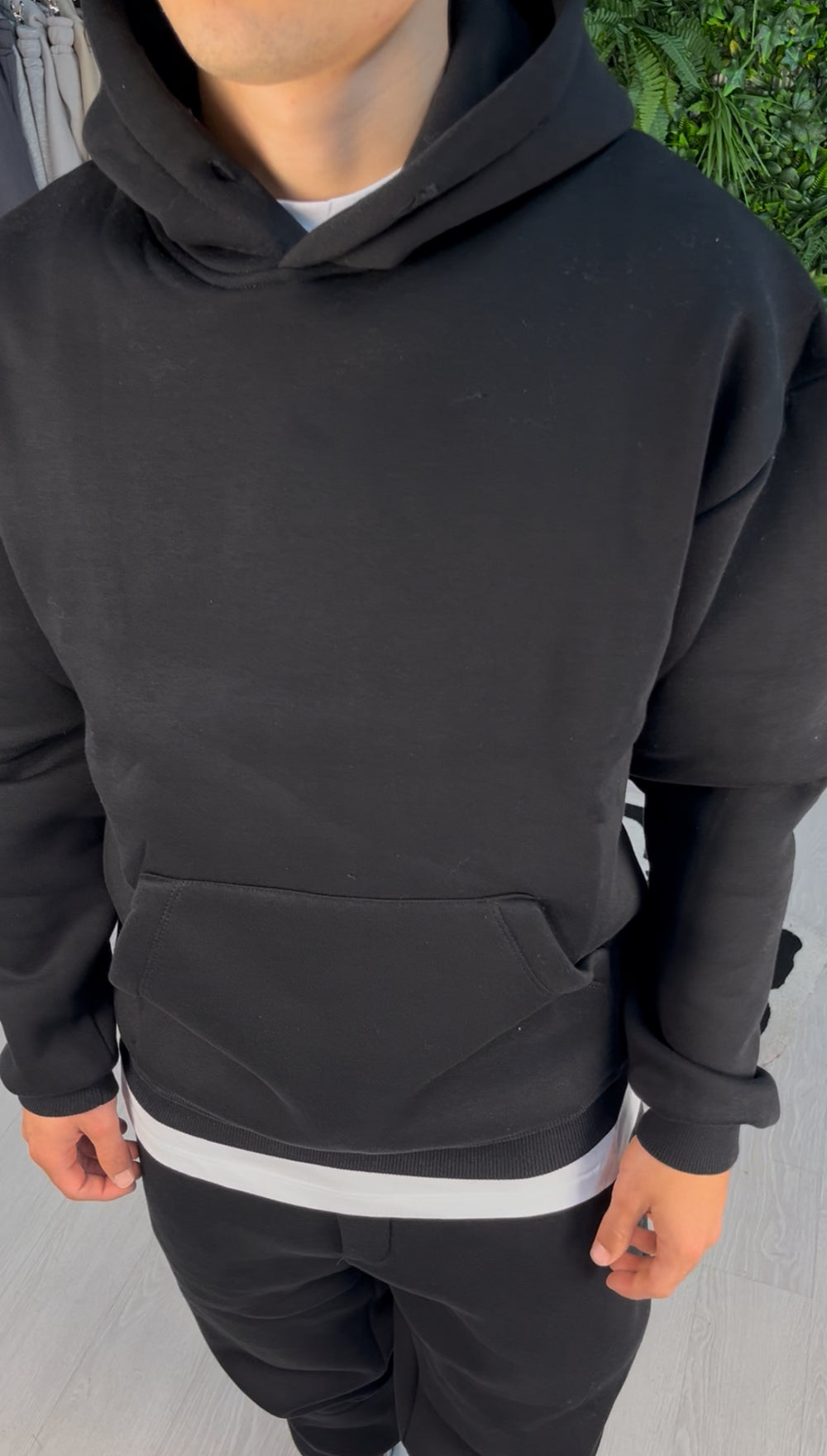 TUTA BASIC NERA