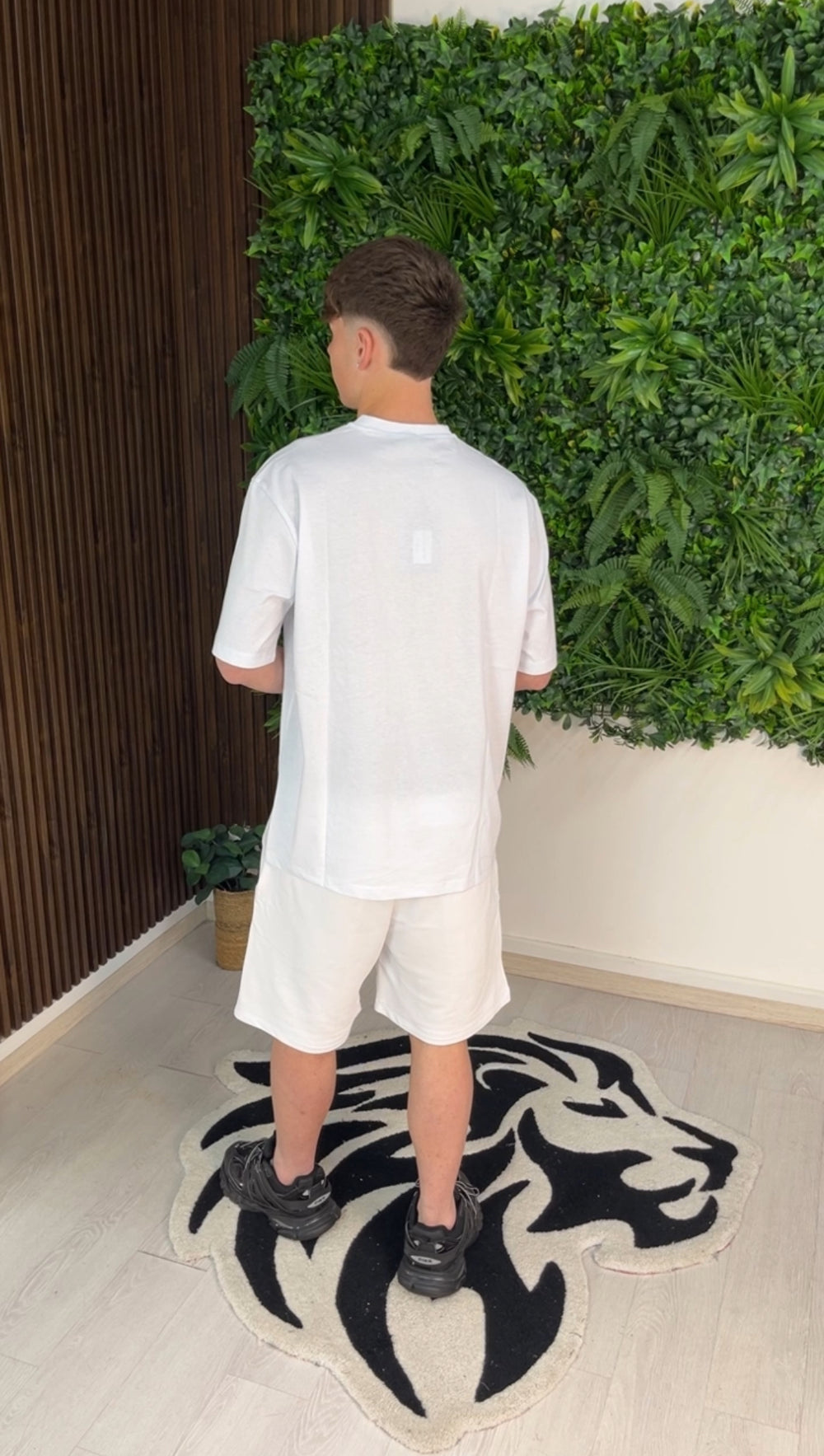 COMPLETO CORTO IN COTONE BIANCO