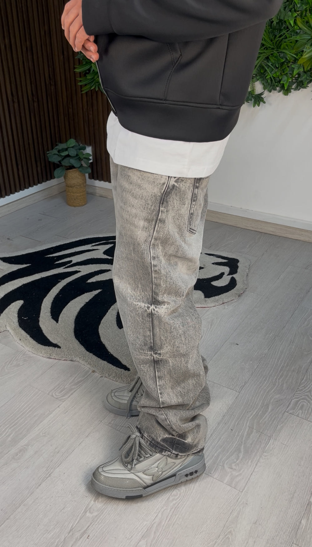 JEANS SUPER BAGGY GREY