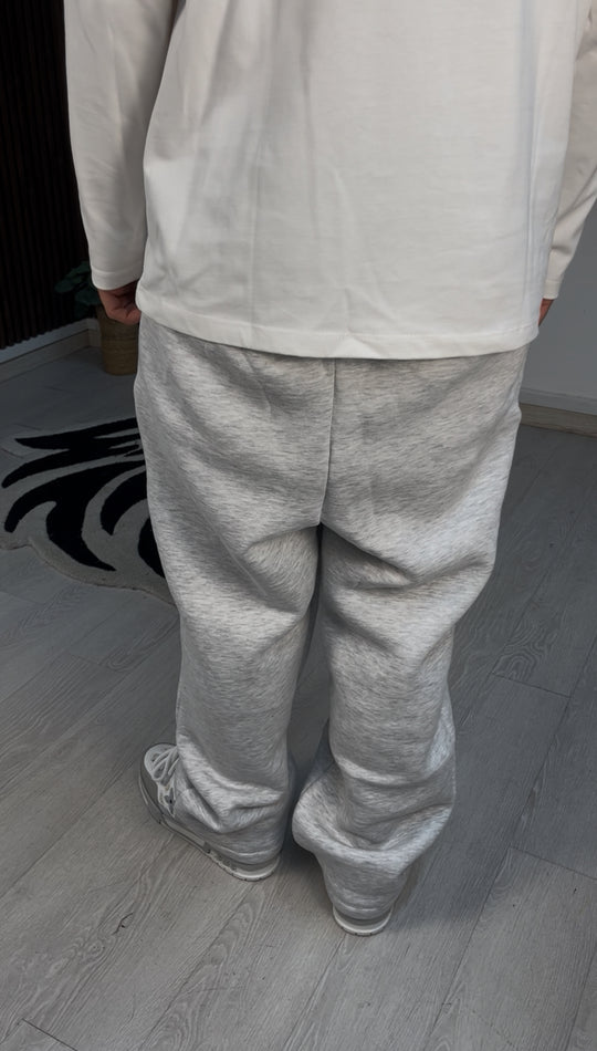 Graue Flare -Baumwollhose
