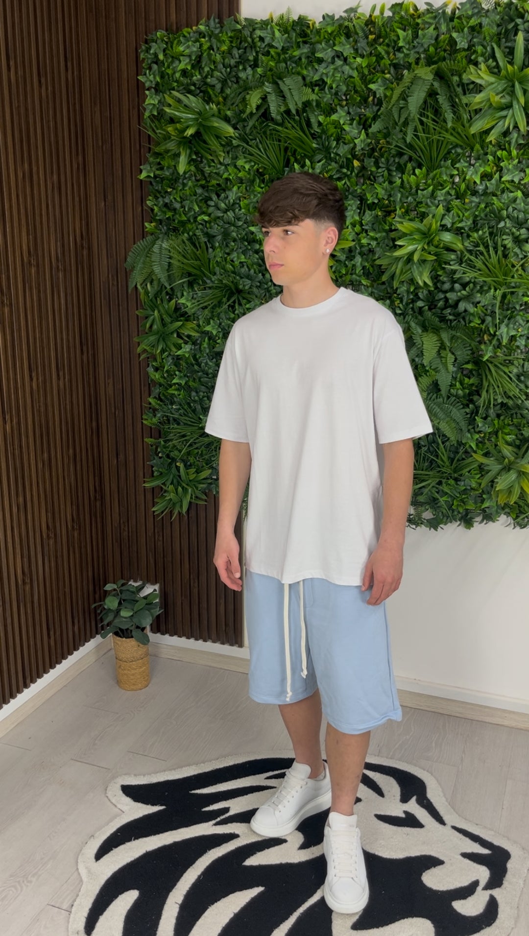 PANTALONCINO CELESTE