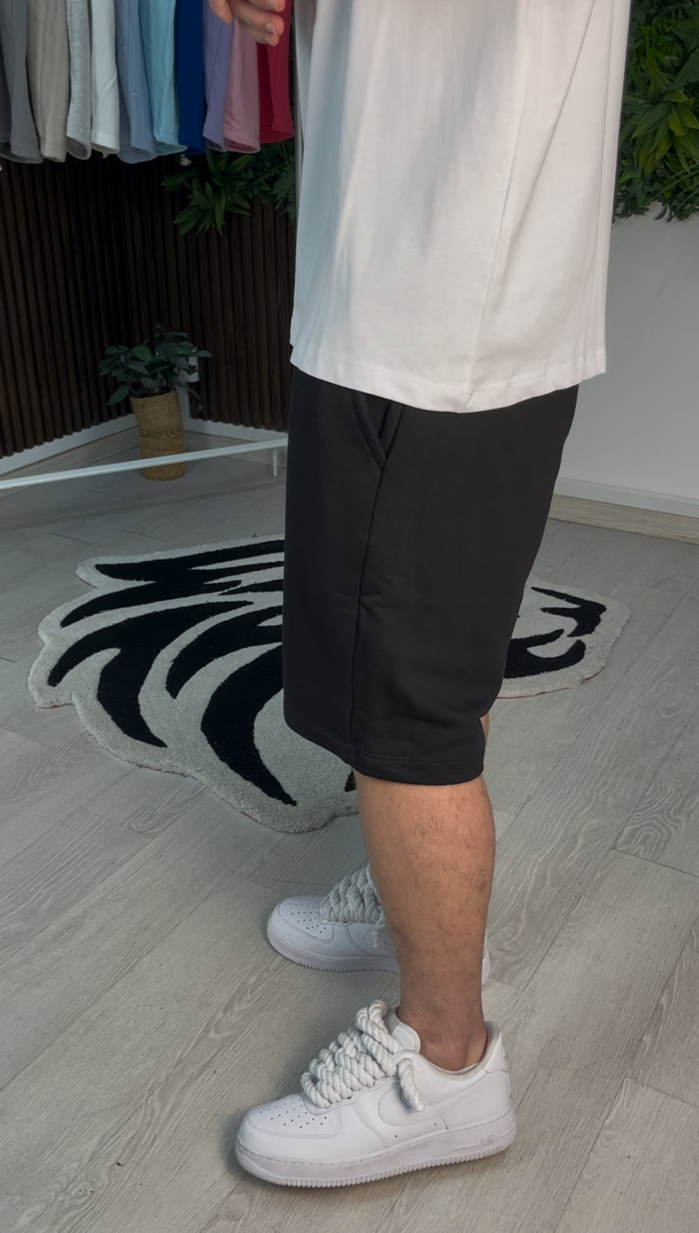 PANTALONCINO NERO