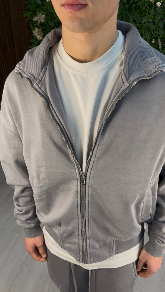 WASHED ZIP GREY