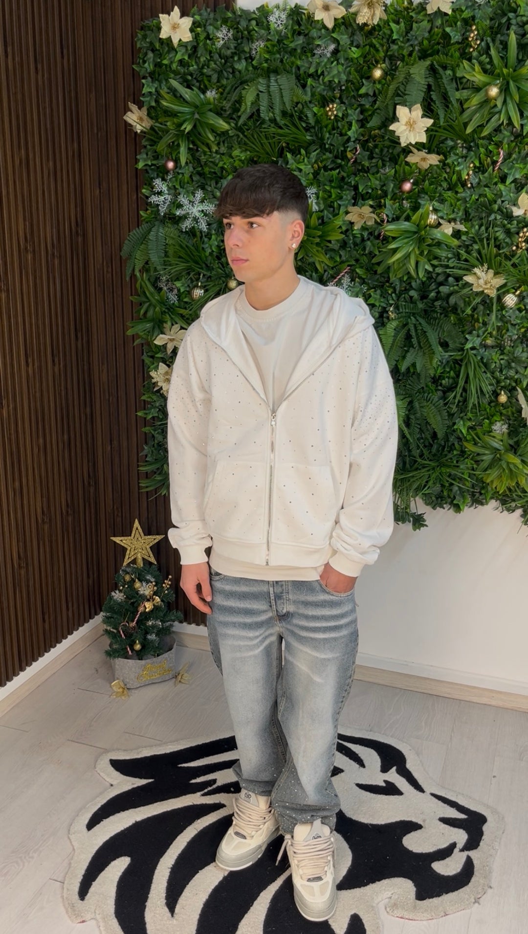 FELPA ZIP CON STRASS BIANCA