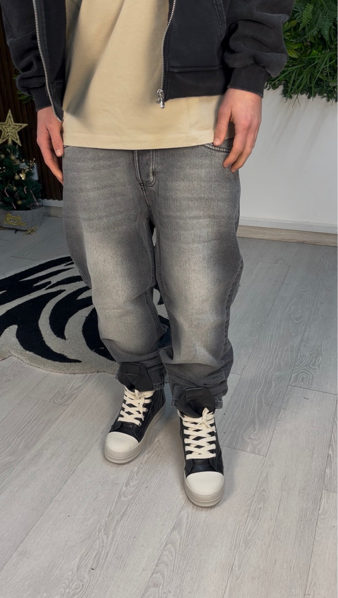 JEANS BAGGY GREY