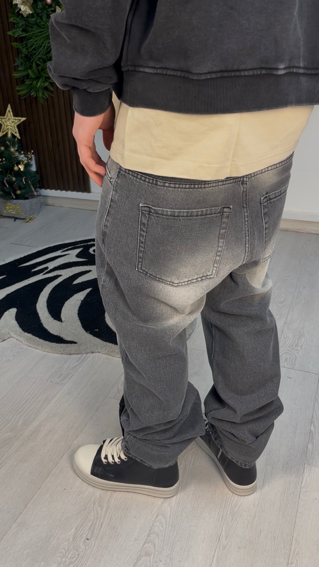 JEANS BAGGY GREY