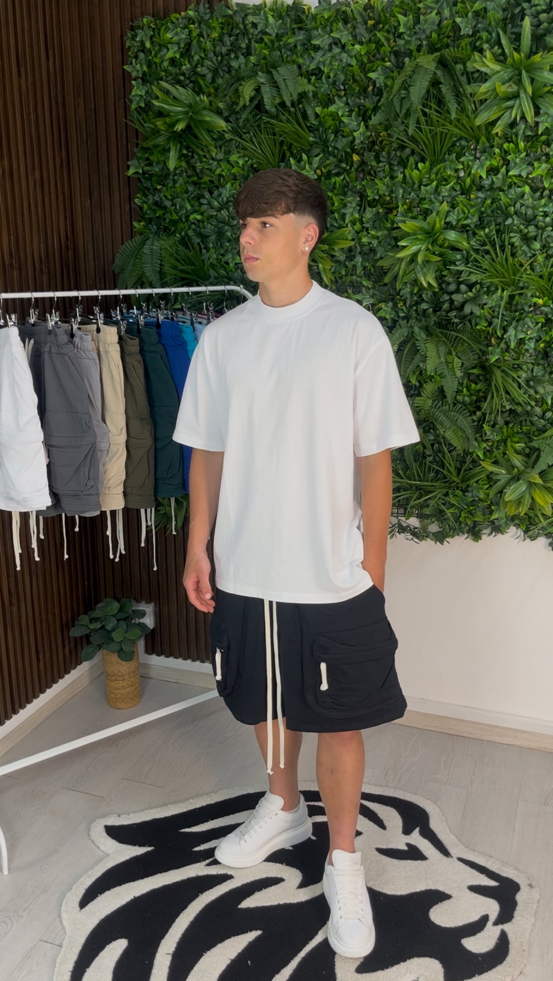 FRONT CARGO CORTO IN COTONE NERO