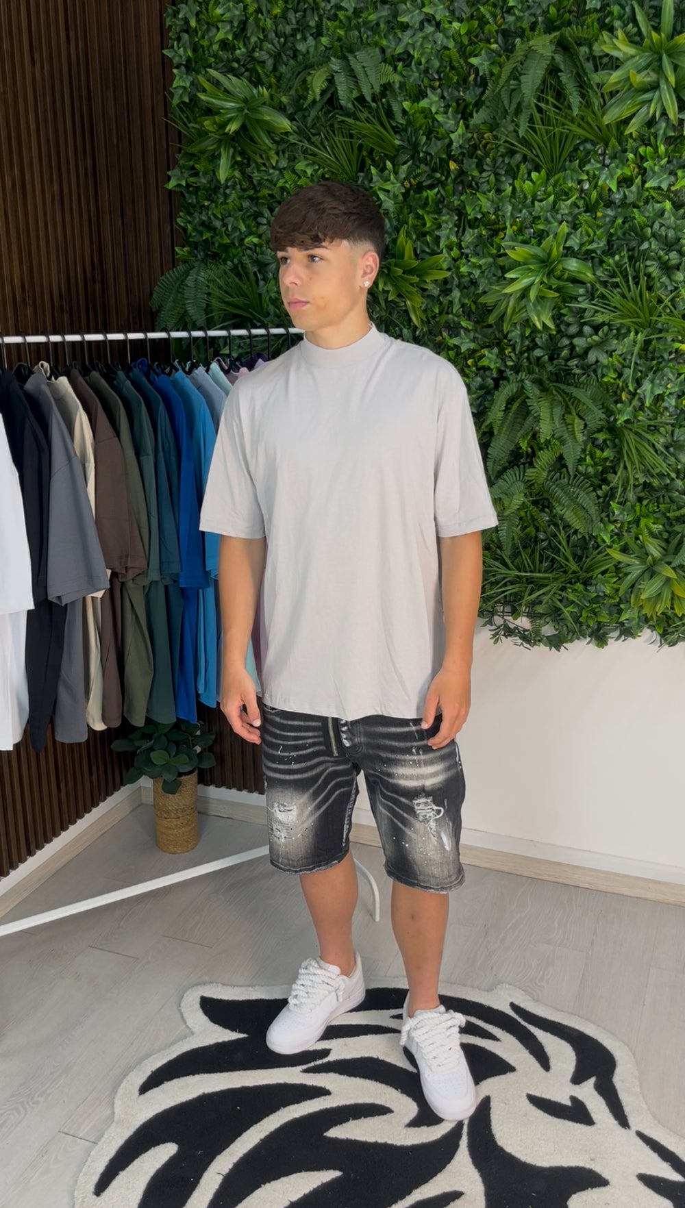 T-SHIRT COLLO ALTO GRIGIO GHIACCIO