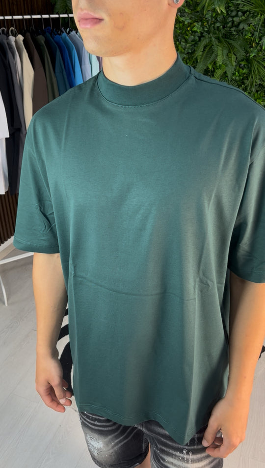 Gucci green high collar t-shirt