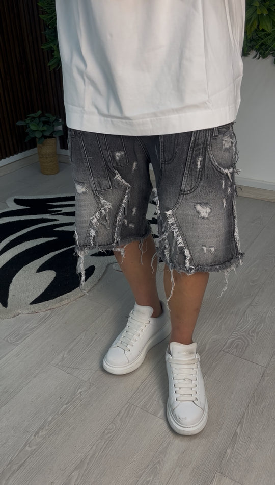 JEANS CORTO DESTROYED