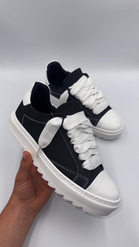SCARPE NEXUS NERE/BIANCHE IN CAMOSCIO