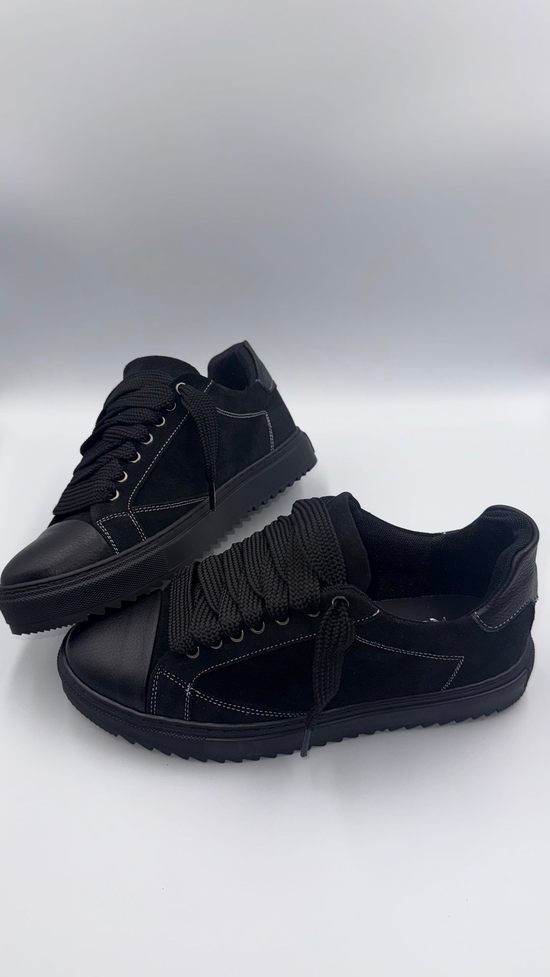 SCARPE NEXUS NERE IN CAMOSCIO