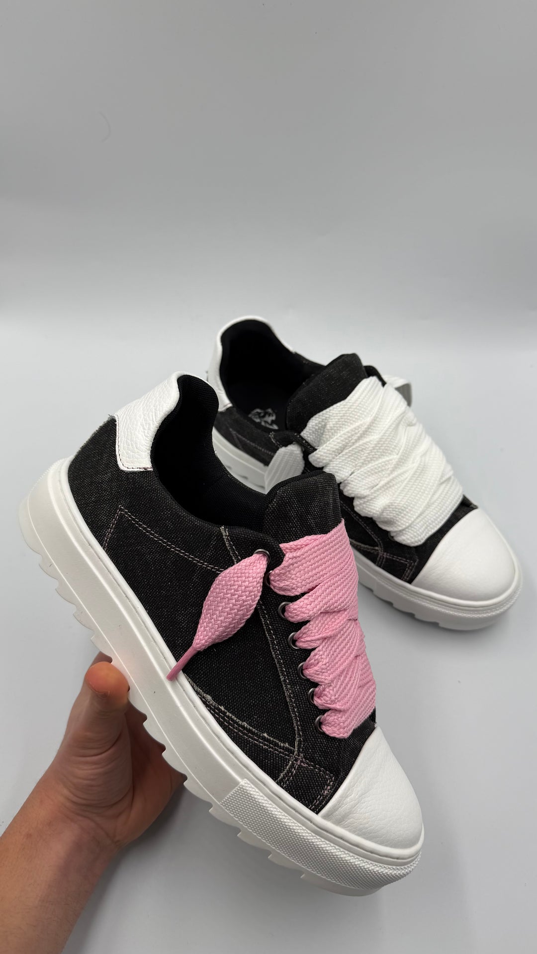 SCARPE NEXUS NERE/ROSA JEANS