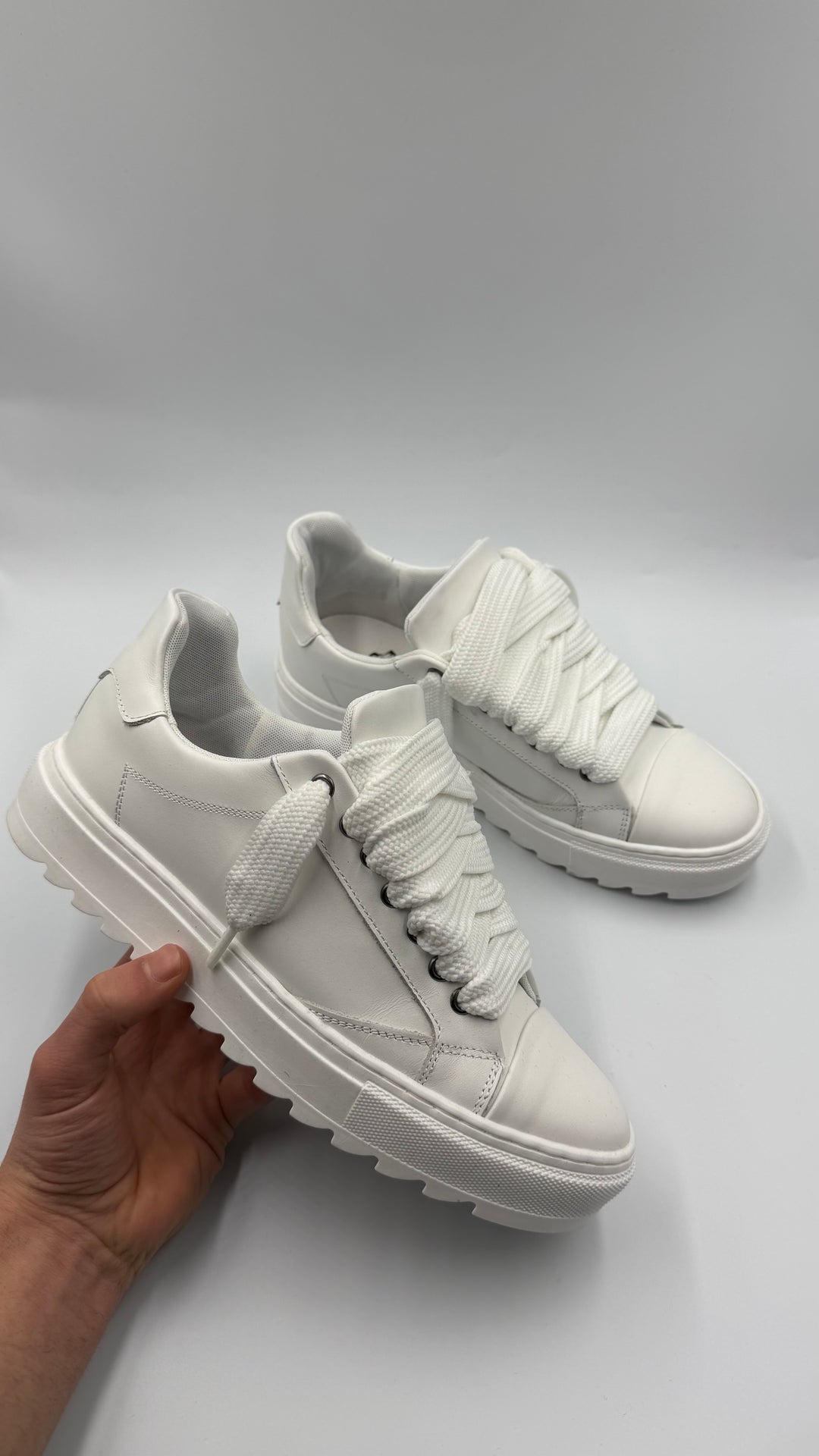 SCARPE NEXUS BIANCHE IN PELLE