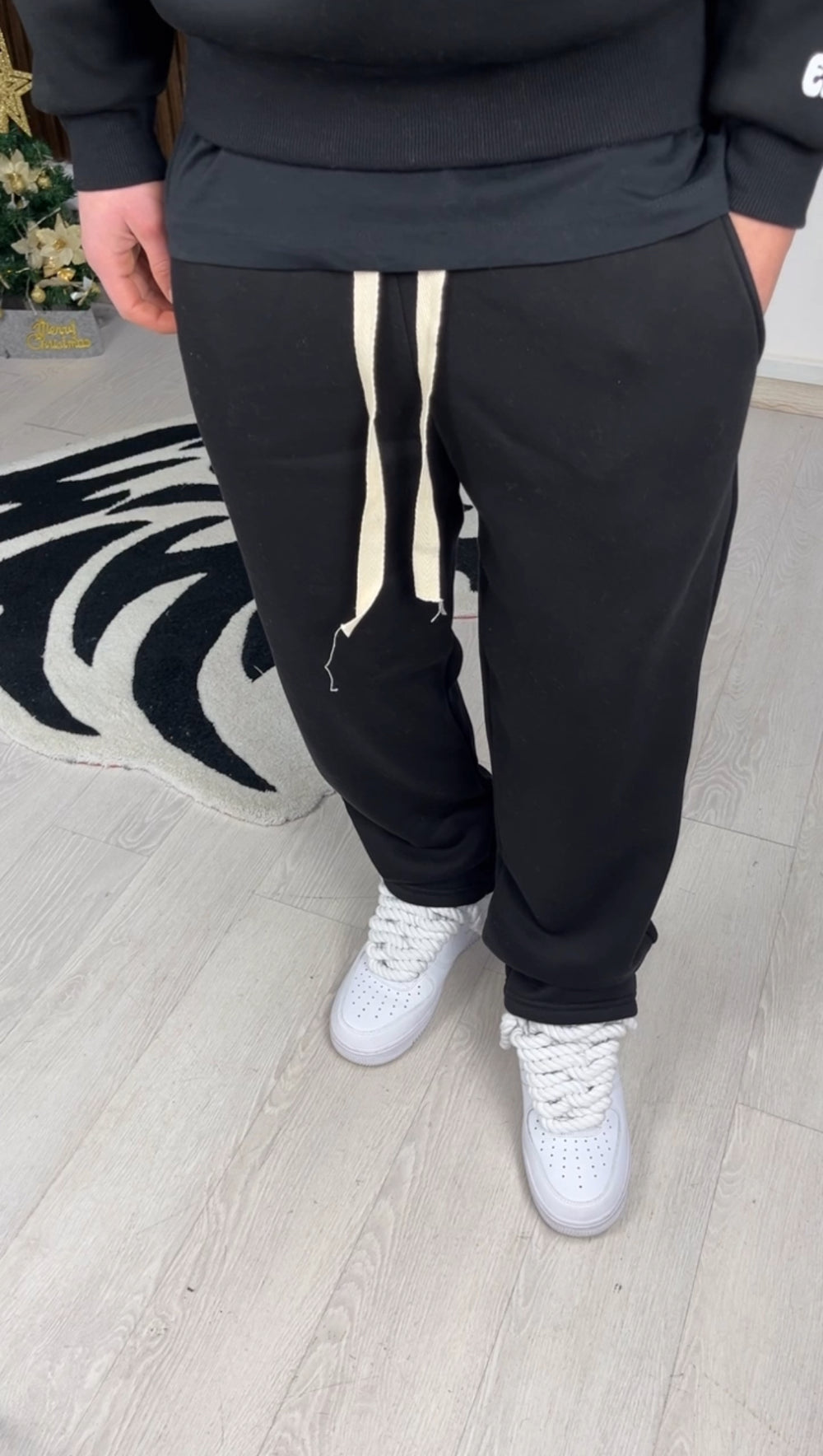 JOGGERS BLACK